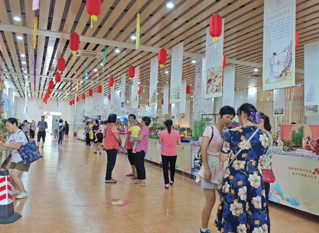 特別報(bào)道——乞巧.docx_3